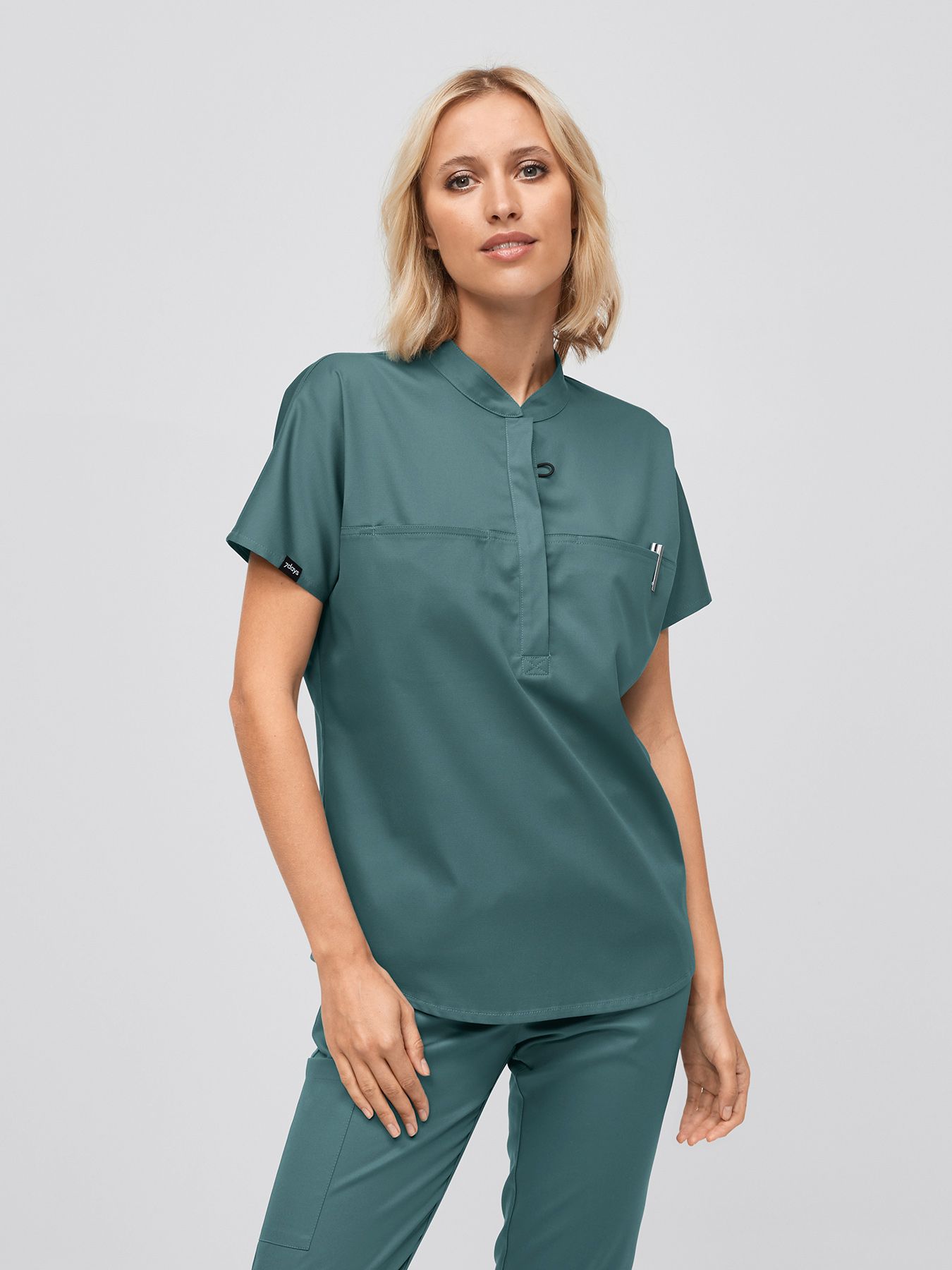 Bluza medyczna elastyczna LONDON z lyocellu (TENCEL™)